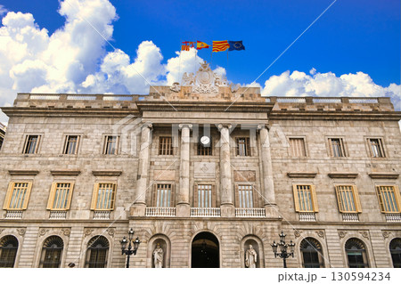 バルセロナ旧市街の市庁舎の景観 バルセロナ旧市街の市庁舎の景観 130594234