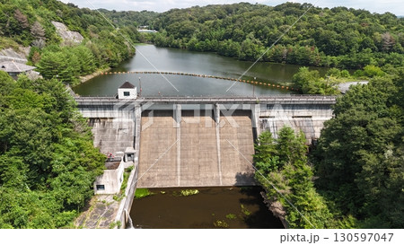 広島県世羅郡【京丸ダム】_ドローン空撮_HSSERAKIMA_No08 130597047