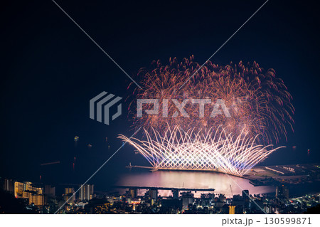 【静岡県】熱海100万ドルの夜景と海上花火 130599871