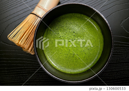 日本の伝統文化、茶道イメージの抹茶 130600533