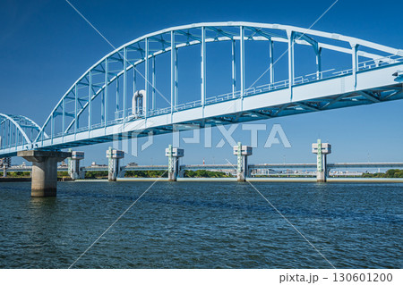 淀川大堰下流側に架かる水管橋　大阪市 130601200