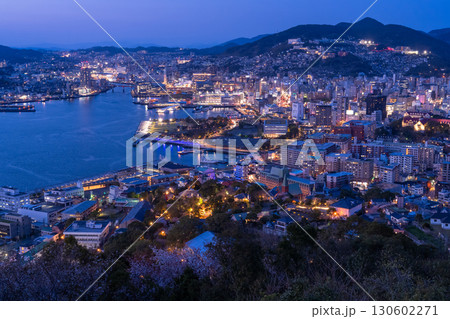 《長崎県》長崎市鍋冠山の夜景・日本三大夜景 130602271