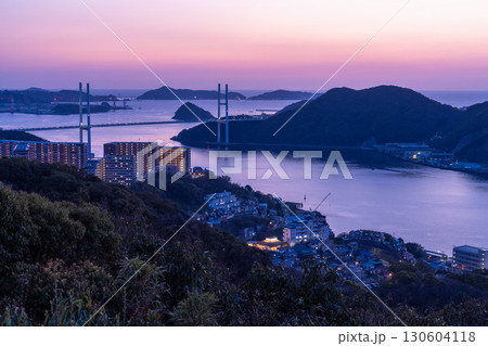 《長崎県》長崎市女神大橋の夜景・鍋冠山の眺望 130604118