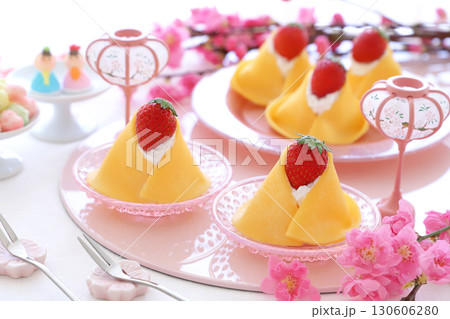 おひな祭りのデザート おひな様クレープ おひな祭りのデザート おひな様クレープ 130606280