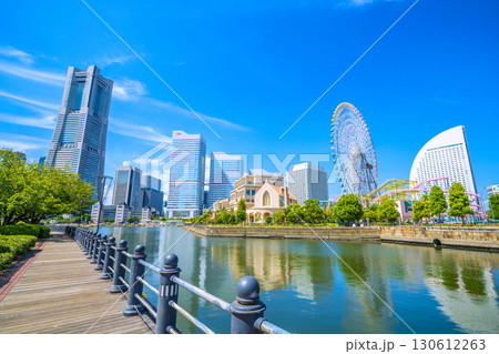 日本の横浜都市景観9月6日。横浜ランドマークタワーやアニヴェルセルみなとみらい横浜などを望む 日本の横浜都市景観9月6日。横浜ランドマークタワーやアニヴェルセルみなとみらい横浜などを望む 130612263