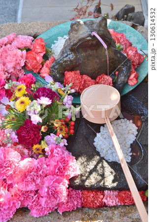 お初天神の手水舎 130614532