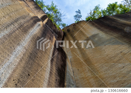 瓜割石庭公園の自然美 130616660