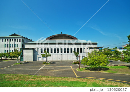寒川中公園 寒川アリーナ(夏、八月) 寒川中公園 寒川アリーナ(夏、八月) 130620087