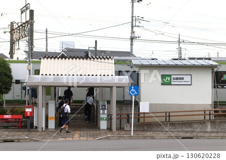 八高線 北藤岡駅にて（群馬県藤岡市） 130620228