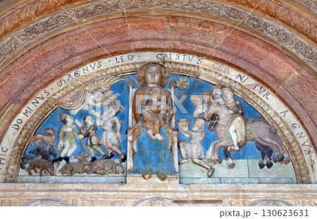 Virgin holding the Christ child, centered between, the Annunciation to the Shepherds and the Adoration of the Magi, Cathedral dedicated to the Virgin Mary in Verona 130623631