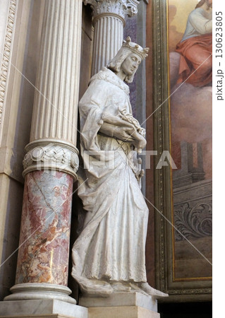 Statue of the saint on the altar of Saint Francis of Assisi in the Franciscan Church of the Annunciation in Ljubljana, Slovenia 130623805