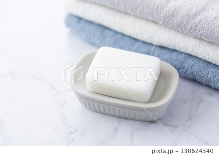 石鹸 130624340