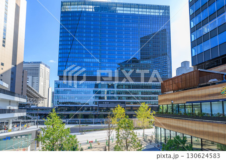 大阪梅田の大阪駅　(大阪府大阪市北区) 130624583