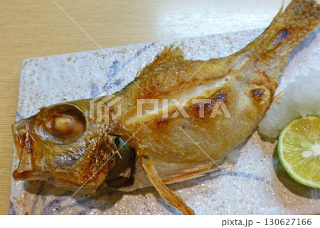 山陰・北陸の名物で高級魚!のどぐろの一夜干し焼きの写真 130627166