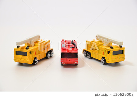 空港用化学消防車消防自動車 緊急車両 130629008