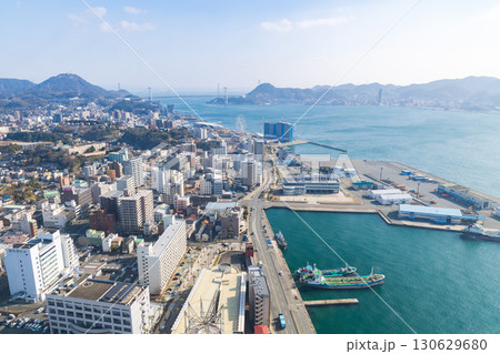 山口県下関市　海峡ゆめタワーからの眺望 130629680