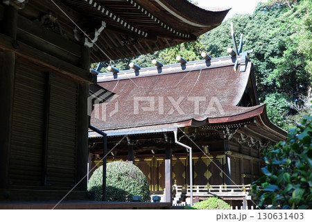 清和源氏ゆかりの多田神社(兵庫県川西市):本殿の一角 清和源氏ゆかりの多田神社(兵庫県川西市):本殿の一角 130631403