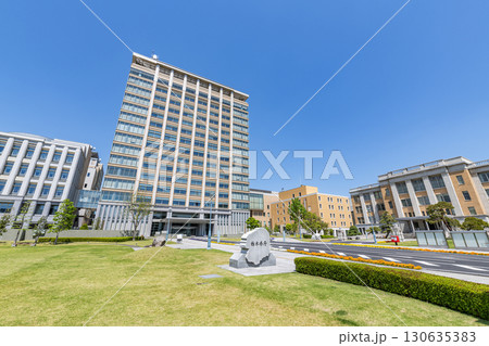 栃木県宇都宮市 晴天の栃木県庁 栃木県宇都宮市 晴天の栃木県庁 130635383