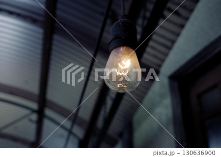 レトロな電球 レトロな電球 130636900