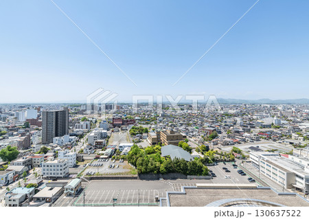 栃木県宇都宮市 栃木県庁から望む宇都宮市の街並み(西方向) 栃木県宇都宮市 栃木県庁から望む宇都宮市の街並み(西方向) 130637522