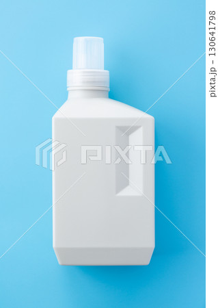 洗濯洗剤のボトル 130641798