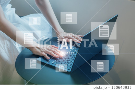 ビジネスシーン、生成AIを活用したデジタルワークフロー、クラウド、DX、デジタルネットワークイメージ 130643933