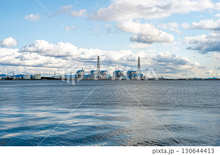 海の向こうの火力発電所 海の向こうの火力発電所 130644413