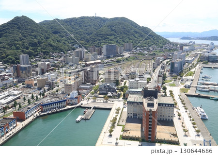 門司港を一望する港町の街並み|観光・都市風景イメージ 門司港を一望する港町の街並み|観光・都市風景イメージ 130644686