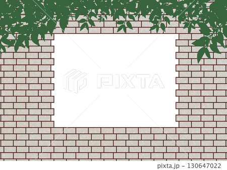 ズレて積まれている植物付きの白色のレンガの四角いフレーム 130647022