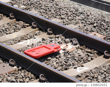鉄道のATS(自動列車停止装置)S形地上子 鉄道のATS(自動列車停止装置)S形地上子 130652031