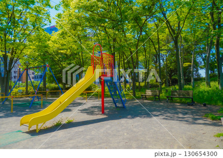 新横浜のカラフルな遊具 新横浜のカラフルな遊具 130654300