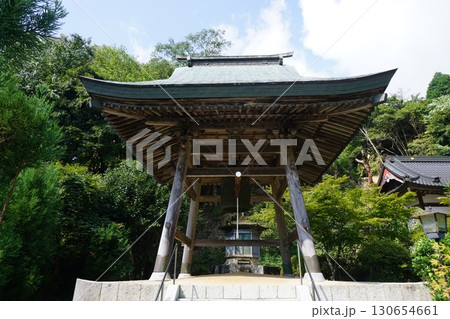 岡山県美咲町にある曹洞宗の寺院「幻住寺」：鐘楼 130654661