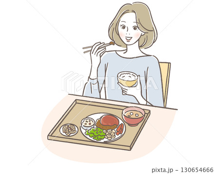 和食を食べる女性 和食を食べる女性 130654666