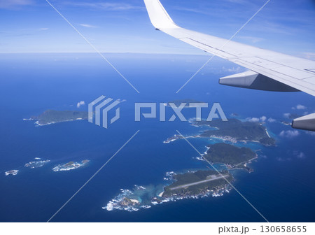 空から見た日本の島々 130658655