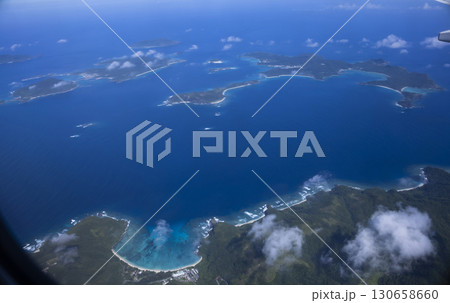 空から見た日本の島々 空から見た日本の島々 130658660