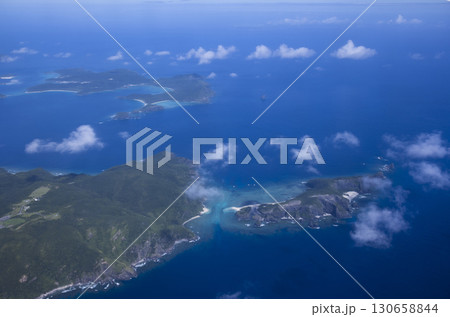 空から見た日本の島々 空から見た日本の島々 130658844