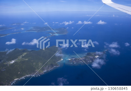 空から見た日本の島々 130658845