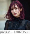 ラベンダーボブ女性 130663530