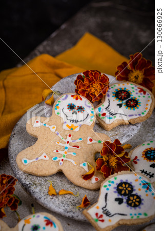 Mexican Halloween Dia de los Muertos cookies Mexican Halloween Dia de los Muertos cookies 130666925