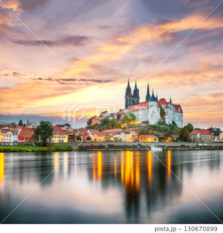 Amazing  view on Albrechtsburg castle and cathedral on the River Elbe with dramatic  sunset. 130670899