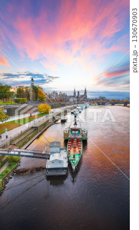 Amazing Sunset on Elbe river with panorama of Cathedral of the Holy Trinity and Bruehl's Terrace 130670903