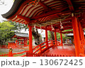 生島足島神社　朱色の鳥居が連なる参道 130672425