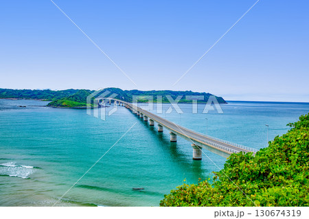 美しい角島大橋 130674319