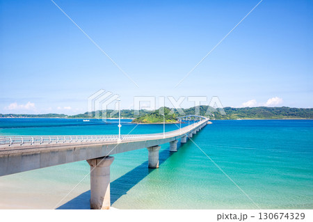 美しい角島大橋 130674329