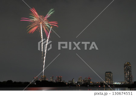 北区花火会：RED×BLUE SPARKLE GATE 2024（東京都北区） 130674551