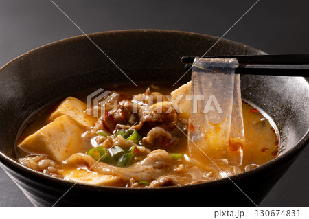 極太春雨の牛肉麻婆豆腐スープ 130674831