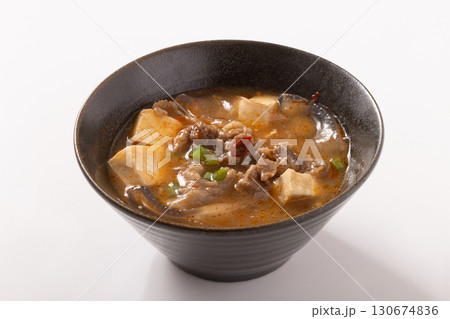 極太春雨の牛肉麻婆豆腐スープ 130674836