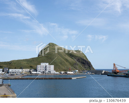 北海道利尻島の風景 ペシ岬 北海道利尻島の風景 ペシ岬 130676439