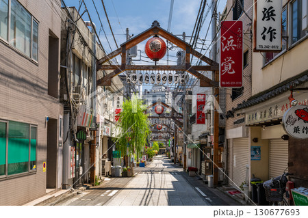 《神奈川県》昭和レトロな横浜野毛町の飲み屋街 130677693