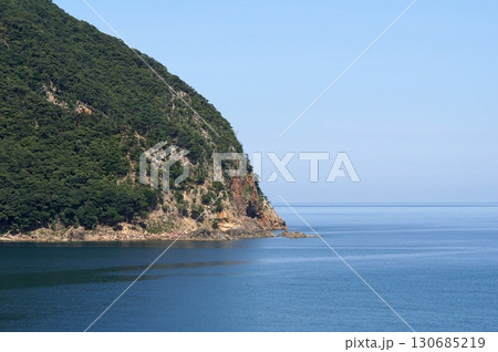 兵庫県　四季の散歩　夏　はさかり岩 130685219